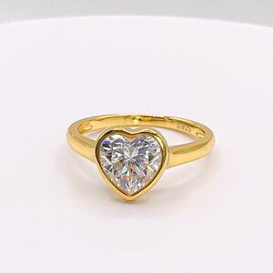 Gold MOISSANITE Heart Bezel Ring